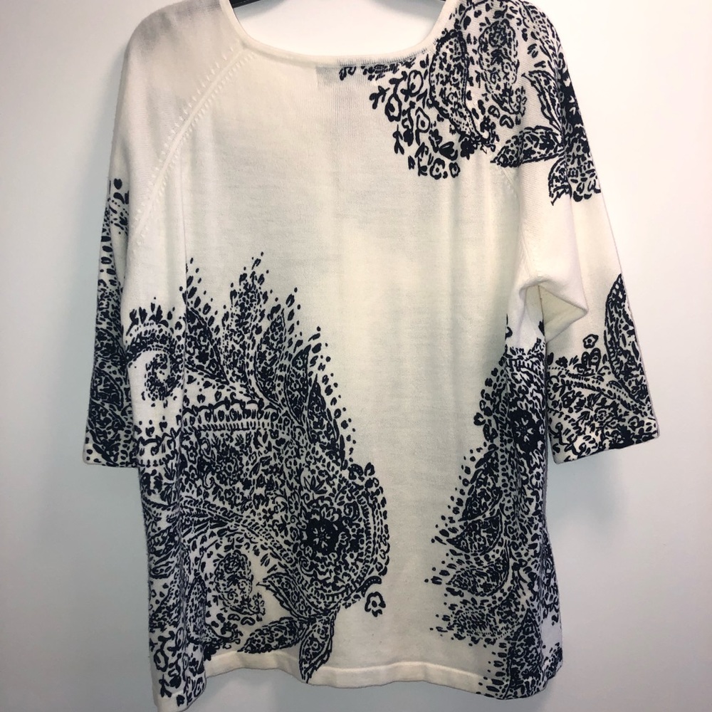 EUC Women’s Cathy Daniels Sweater - Picture 6 of 8